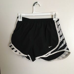 Nike Shorts (size s)